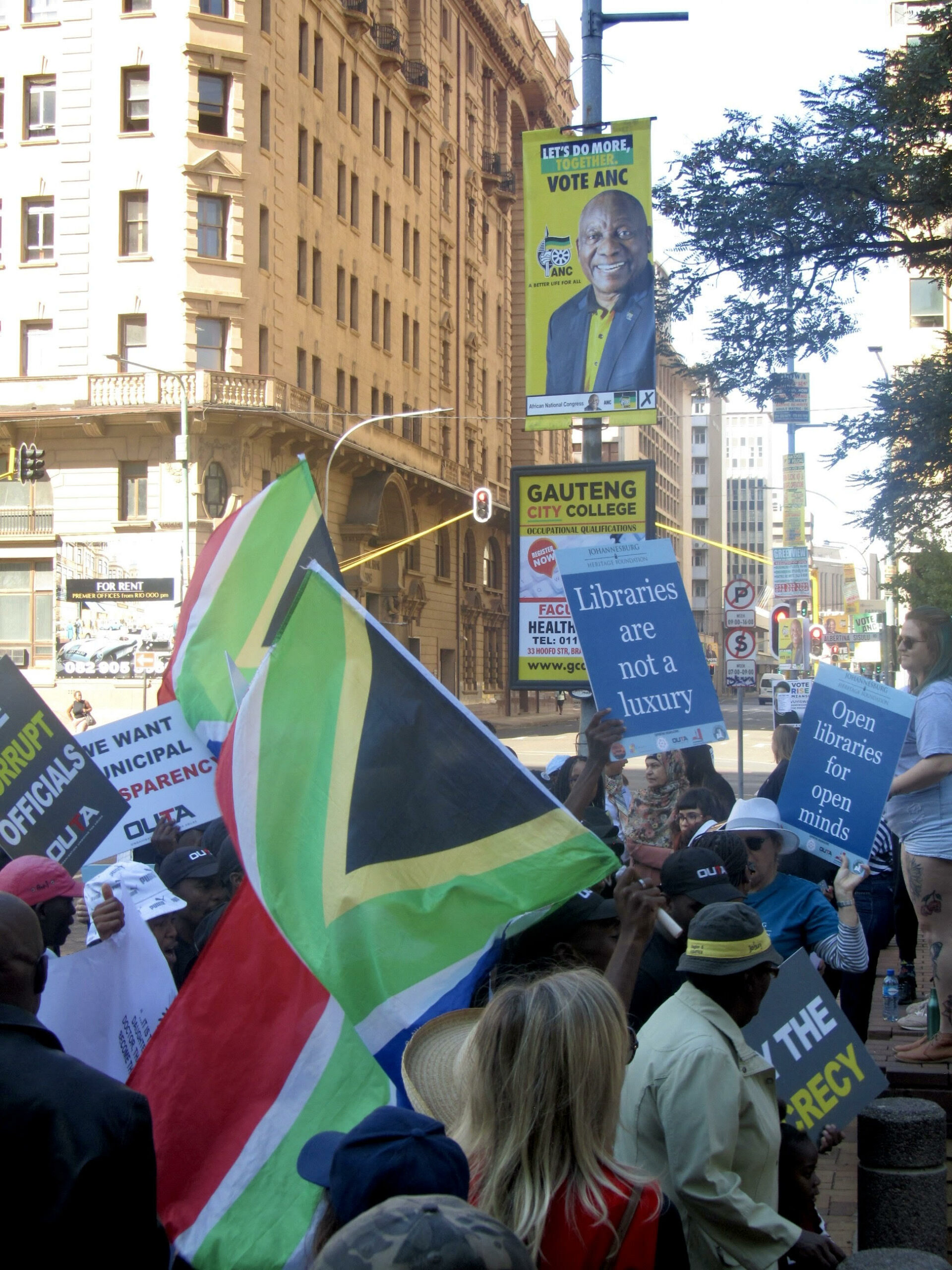 ‘There is no democracy without books,’ says Mbembe on library closure ...